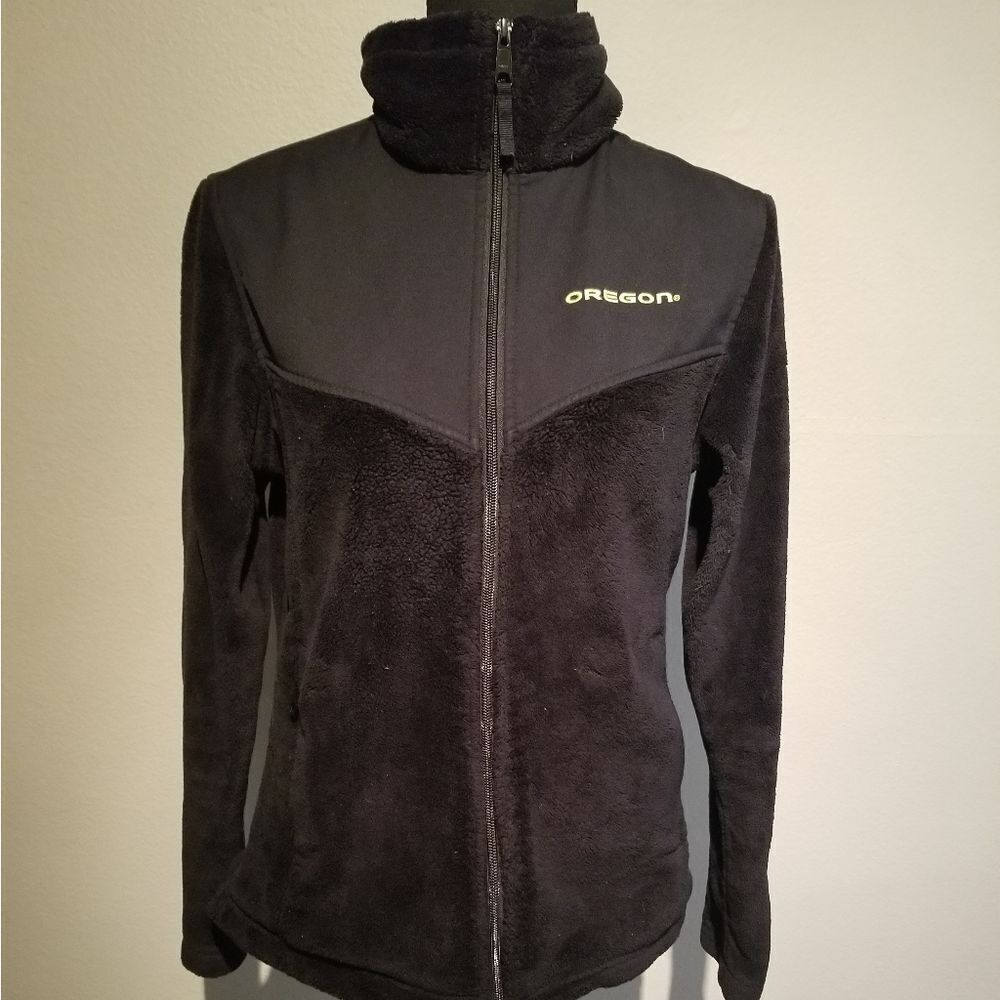 WOMENS COLUMBIA OREGON DUCKS SWEATER FULL ZIP VERY CUTE MEDIUM.  Pur 6